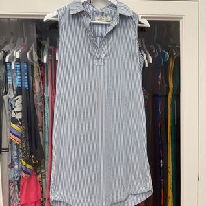 Vineyard Vines Blue and White Striped Sleeveless Seersucker dress
